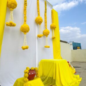 Artificial Marigold Floral Ball Hangings Backdrop Set