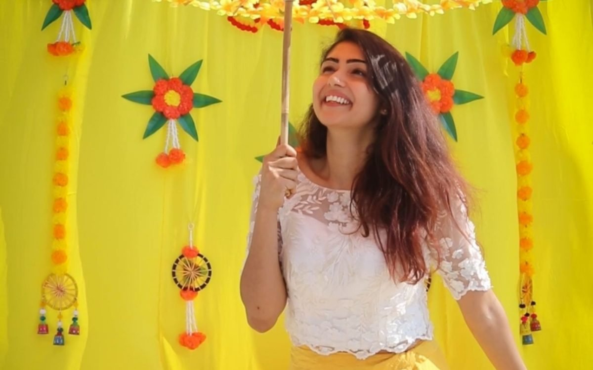 YELLOW FLORAL UMBRELLA