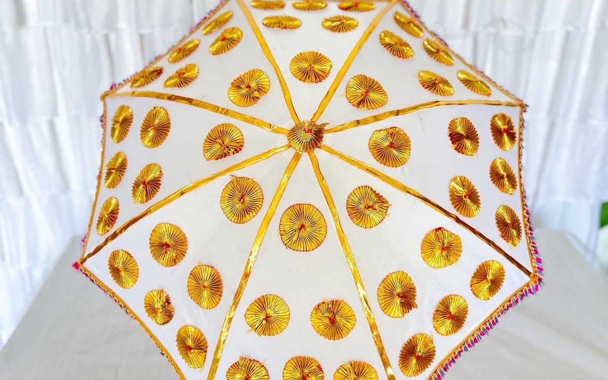 golden gota umbrella 1